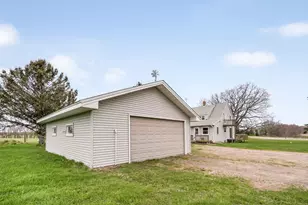 1667 210th Ave, Mora, MN 55051 - Photo 6