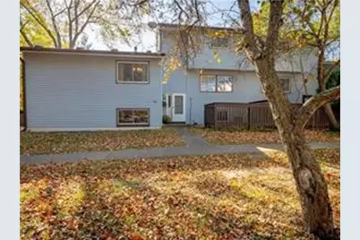 4819 Grenwich Way N, Oakdale, MN 55128 - Photo 2