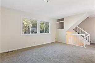 4819 Grenwich Way N, Oakdale, MN 55128 - Photo 18