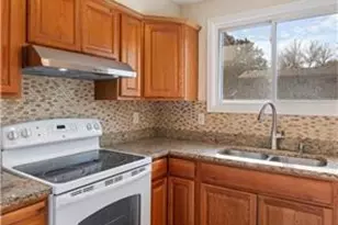 4819 Grenwich Way N, Oakdale, MN 55128 - Photo 20