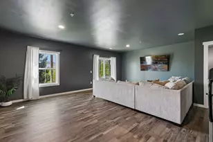18348 Glasswort Dr, Lakeville, MN 55044 - Photo 16