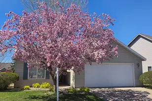 853 Aspen Cir, Waite Park, MN 56387 - Photo 2