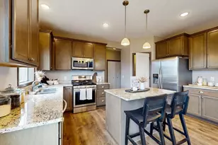 11580 33rd St N, Lake Elmo, MN 55042 - Photo 8