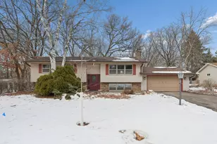 1051 Tiller Ln, Shoreview, MN 55126 - Photo 1