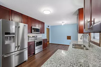 1051 Tiller Lane, Shoreview, MN 55126 - Photo 4
