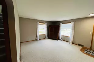 614 12th St, Dawson, MN 56232 - Photo 8