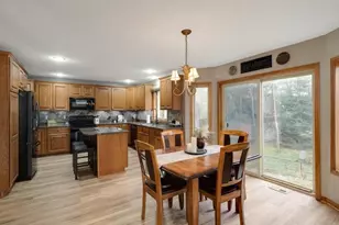10154 Noble Ct N, Brooklyn Park, MN 55443 - Photo 10