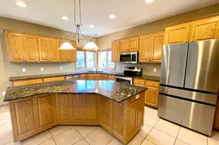 640 S Park Ct, Hastings, MN 55033 - Photo 8