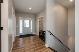 34 N Pointe Ct, North Mankato, MN 56003 - Photo 4
