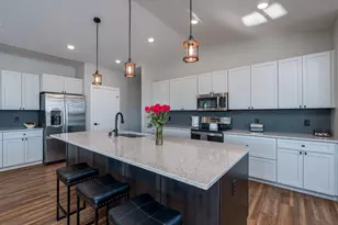 34 N Pointe Ct, North Mankato, MN 56003 - Photo 2