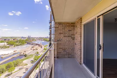 401 S 1st Street #1519, Minneapolis, MN 55401 - Photo 18