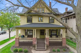 802 Ashland Ave, Saint Paul, MN 55104 - Photo 1