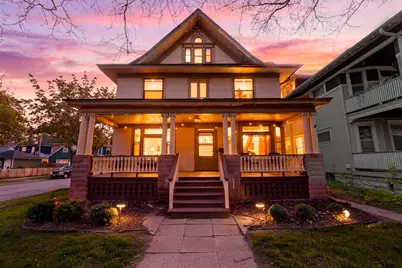 802 Ashland Avenue, Saint Paul, MN 55104 - Photo 1