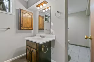 1382 Lakeside Cir, Eagan, MN 55123 - Photo 36