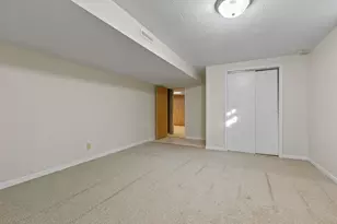1382 Lakeside Cir, Eagan, MN 55123 - Photo 34