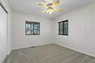 1382 Lakeside Cir, Eagan, MN 55123 - Photo 26