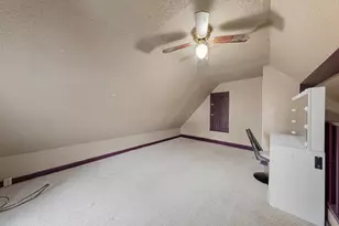 75 S Montgomery Ave, Le Center, MN 56057 - Photo 18