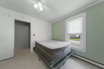75 S Montgomery Avenue, Le Center, MN 56057 - Photo 12