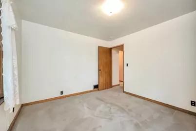 120 W 9th Street, Fairmont, MN 56031 - Photo 18