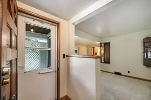 120 W 9th St, Fairmont, MN 56031 - Photo 4