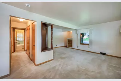 120 W 9th Street, Fairmont, MN 56031 - Photo 8