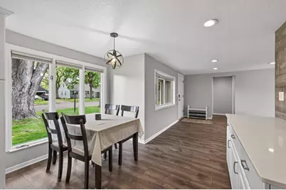4741 Florida Avenue N, Crystal, MN 55428 - Photo 6