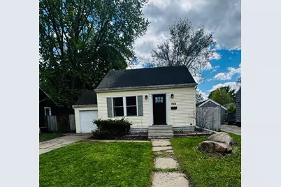 1524 4th Street NE, Rochester, MN 55906 - Photo 1