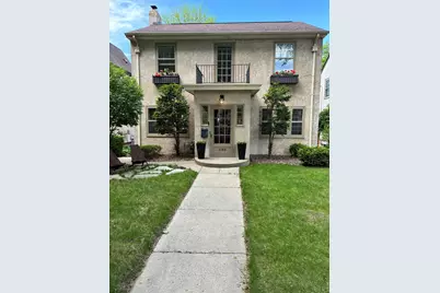 5140 Queen Avenue S, Minneapolis, MN 55410 - Photo 1