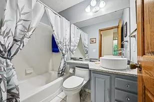 1644 Rose Hill Cir, Saint Paul, MN 55108 - Photo 14
