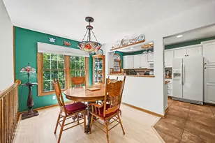 1644 Rose Hill Cir, Saint Paul, MN 55108 - Photo 6