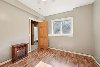 17489 Pleasant Valley Road, Shafer, MN 55074 - Photo 20