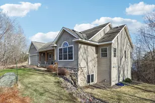 17489 Pleasant Valley Rd, Shafer, MN 55074 - Photo 4