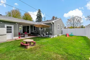 2753 Delaware Ave, North Saint Paul, MN 55109 - Photo 12