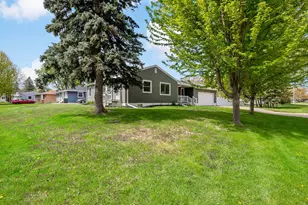 2753 Delaware Ave, North Saint Paul, MN 55109 - Photo 6