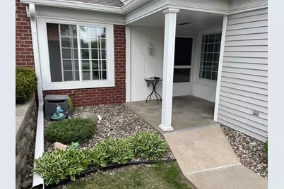 7524 Ojibway Park Road, Woodbury, MN 55125 - Photo 2