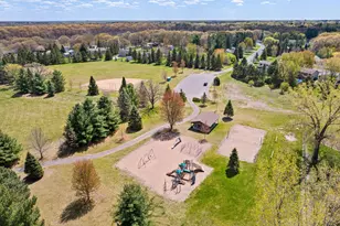 5440 274th St, Wyoming, MN 55092 - Photo 38