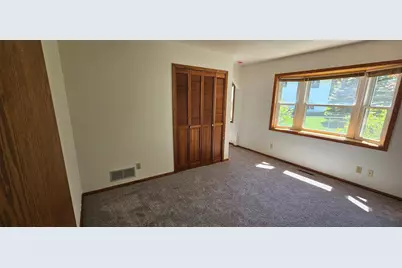 1754 Evergreen Bay, Woodbury, MN 55125 - Photo 18