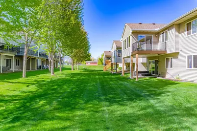1020 Primrose Lane, Waconia, MN 55387 - Photo 4