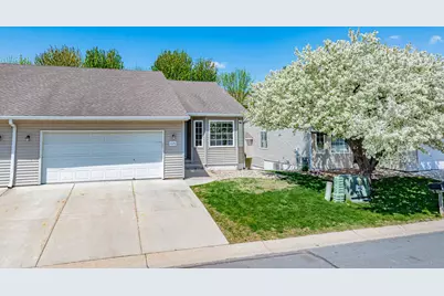1020 Primrose Lane, Waconia, MN 55387 - Photo 2