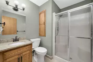 1834 Holton St, Falcon Heights, MN 55113 - Photo 20