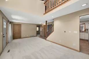 1834 Holton St, Falcon Heights, MN 55113 - Photo 4