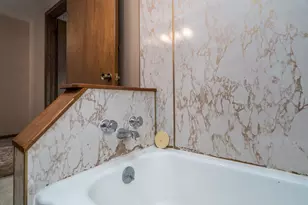 109 E 8th St, Crookston, MN 56716 - Photo 22