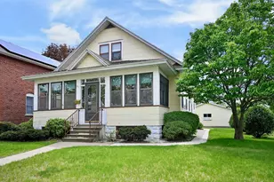 671 E King St, Winona, MN 55987 - Photo 1