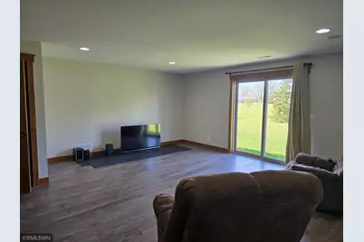 38270 Everett Avenue, North Branch, MN 55056 - Photo 18