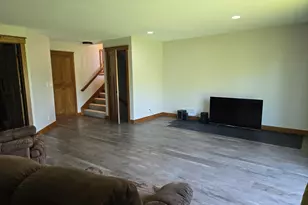 38270 Everett Ave, North Branch, MN 55056 - Photo 16