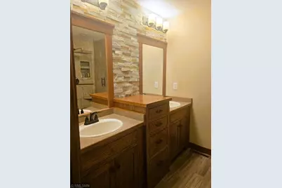 38270 Everett Avenue, North Branch, MN 55056 - Photo 6