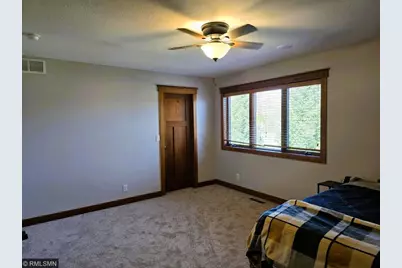 38270 Everett Avenue, North Branch, MN 55056 - Photo 8
