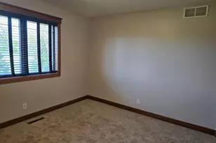 38270 Everett Ave, North Branch, MN 55056 - Photo 26