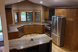 38270 Everett Ave, North Branch, MN 55056 - Photo 12