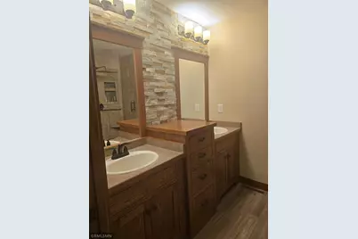 38270 Everett Avenue, North Branch, MN 55056 - Photo 18